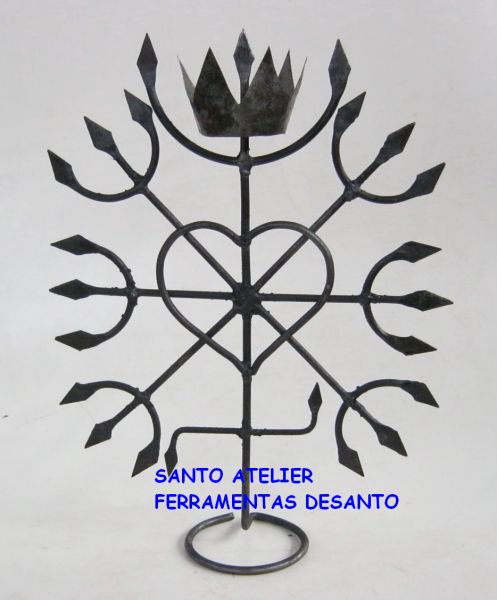 FERRAMENTA DE POMBA GIRA 070